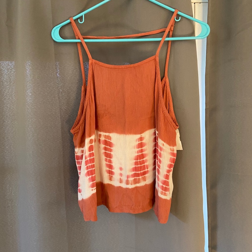 Tie dye crop tank!
